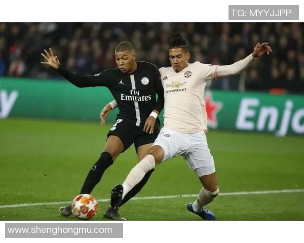 世界足球左边锋速度之王盘点：快如闪电的球员与精彩瞬间