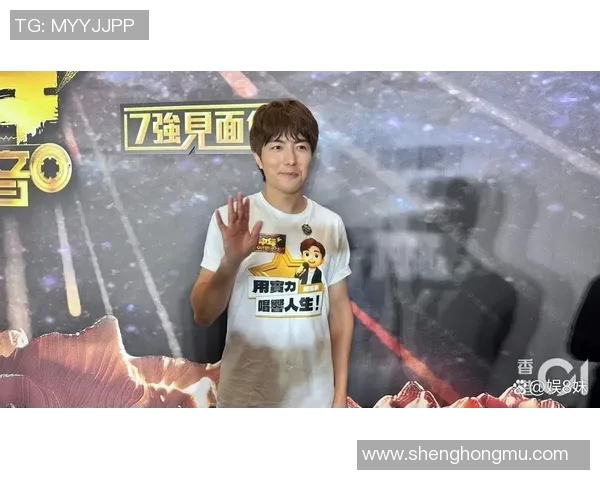 夜店狂欢足球明星身份曝光引热议 深夜聚会成为球场外焦点