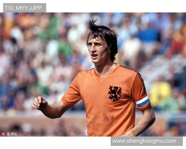 九十年代传奇足球球星海报回顾:经典瞬间与时代风貌的碰撞 九十年代传奇足球球星海报回顾:经典瞬间与时代风貌的碰撞