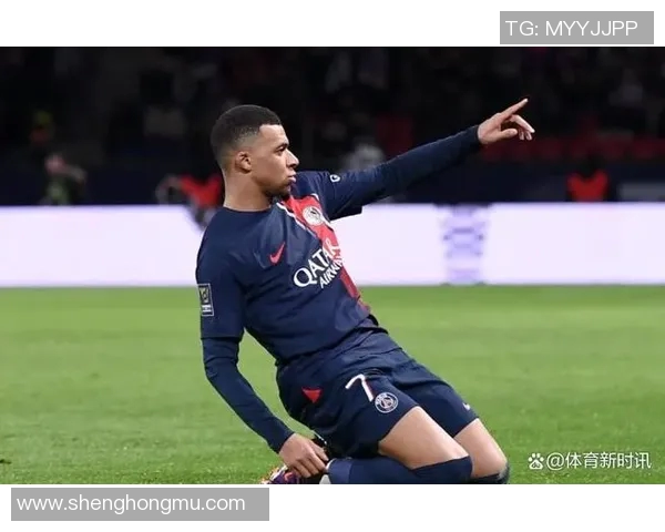 现役足球球员心目中的偶像球星排名分析与趋势探讨 现役足球球员心目中的偶像球星排名分析与趋势探讨